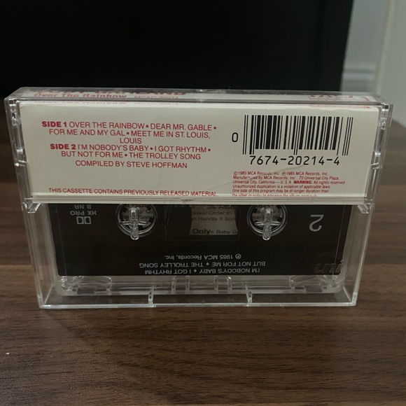 Rare 1985 Judy Garland-Over The Rainbow Cassette - Picture 2 of 4